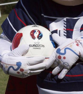 The UEFA Foundation for Children extends the reach of UEFA EURO 2016