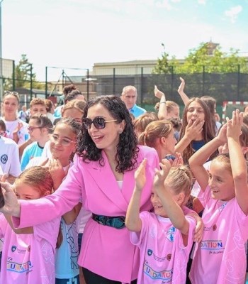 Promoting togetherness through girls in football