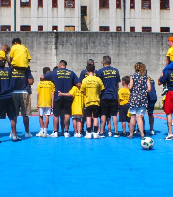 Game with Mum and Dad: Connecting children with their parents in prison
